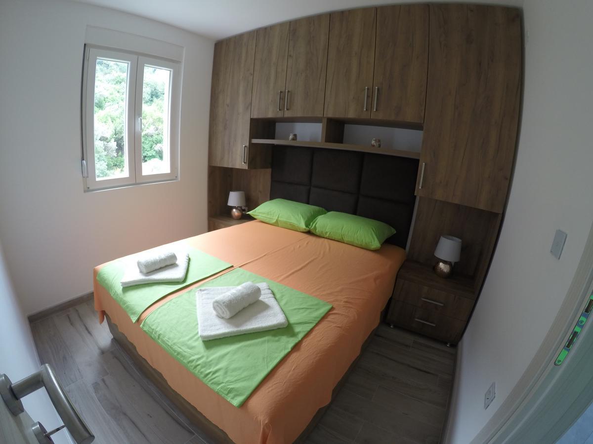 Apartments Djedovic 2 Petrovac Екстериор снимка